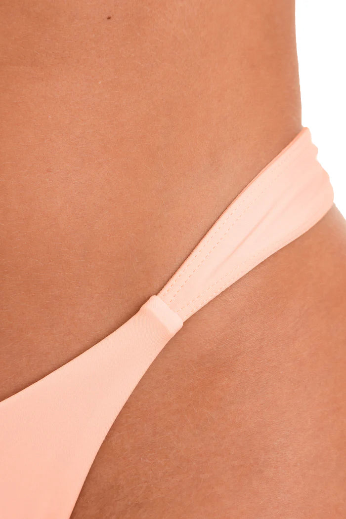 Tender Amber Bottom